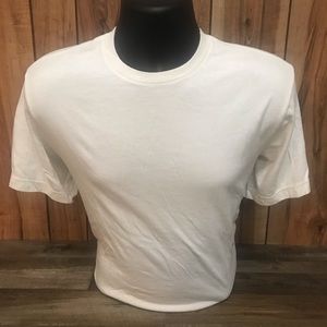 New white tee